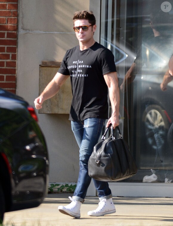 Exclusif - Zac Efron - Tournage du film "Neighbors 2" à Atlanta, le 26 août 2015.