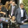 Nicolas Sarkozy, sa femme Carla Bruni-Sarkozy et leur fille Giulia Sarkozy quittent l'hôtel Four Seasons à Buenos Aires en Argentine, le 30 août 2015 pour un retour sur Paris. 