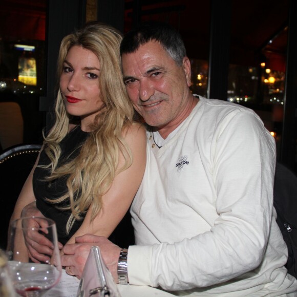 Exclusif - Jean Marie Bigard et sa femme Lola passent une soirée au restaurant le Fouquet's et au Queen à Paris Le 26 décembre 2014.