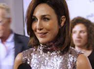 Elsa Zylberstein étincelante au côté du discret futur papa Jean Dujardin