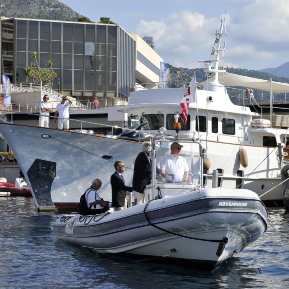 Le prince Albert II de Monaco au Yacht Club de Monaco le 11 septembre 2015 pour une revue d'effectifs dans le cadre de la 12e Monaco Classic Week.