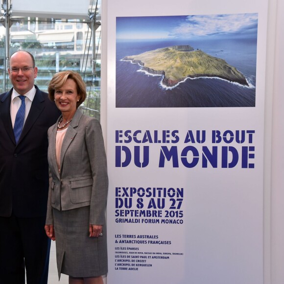 Le prince Albert II de Monaco inaugurait le 7 septembre 2015 au Grimaldi Forum l'exposition "Les terres australes et antarctiques françaises - Escales au bout du monde".