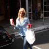 Kim Richards va déjeuner chez Judi's Deli à Beverly Hills. Le 14 octobre 2014