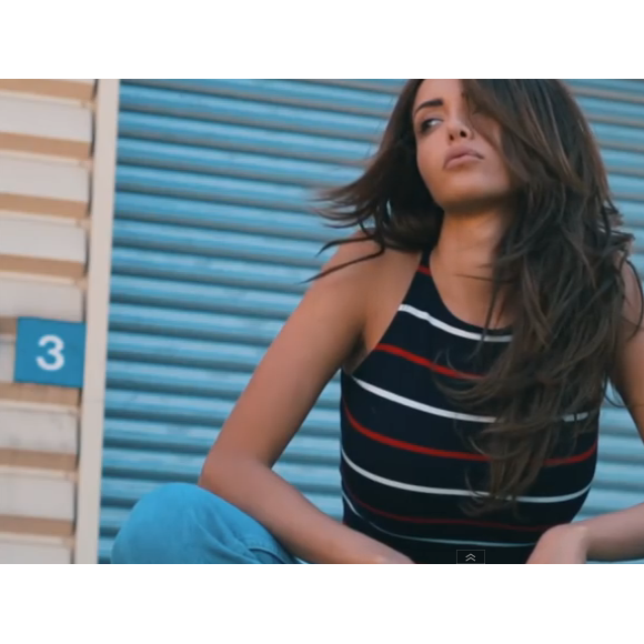 Nabilla, craquante pour Paulette, vidéo dévoilée le 15 septembre 2015.