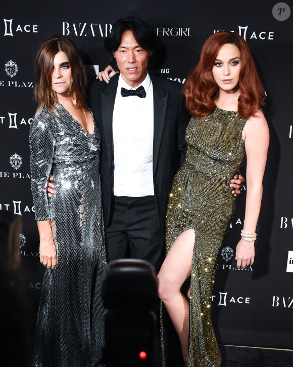 Carine Roitfeld, Stephen Gan (fondateur et rédacteur en chef de V Magazine) et Katy Perry assistent à la soirée "BAZAAR Icons" du magazine Harper's Bazaar à l'hôtel Plaza. New York, le 16 septembre 2015.
