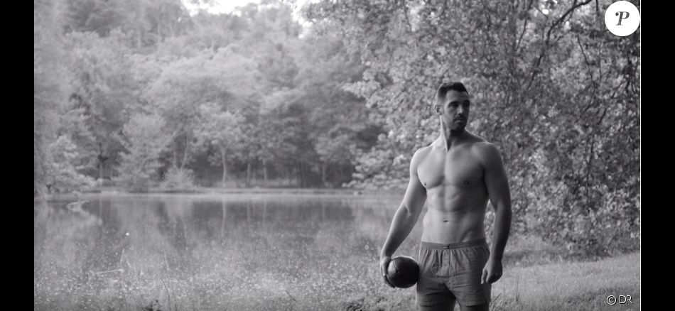 Le Calendrier Des Dieux Du Stade Dans Sa Version Nature Purepeople 