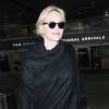 Sharon Stone à l'aéroport de Los Angeles, le 20 septembre 2015.