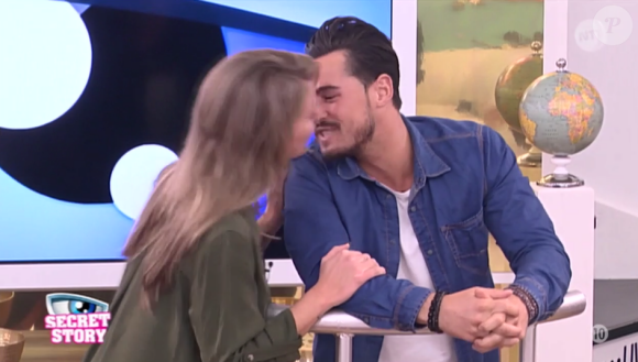 Emilie et Rémi - Quotidienne de Secret Story 9 sur NT1, le 22 septembre 2015.