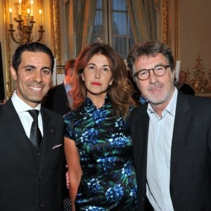 Gabriele Lombardo (DG du Shangri-La's Le Touessrok Resort & Spa), François Cluzet et sa femme Narjiss - Soirée à l'hôtel Shangri-La de Paris pour présenter la réouverture prochaine (le 1er novembre 2015) de l'hôtel Shangri-La's Le Touessrok Resort & Spa à l'île Maurice, le 22 septembre 2015.22/09/2015 - Paris