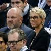 Philippe Etchebest et sa femme Dominique lors d'un match de football, le 23 mai 2015 à Bordeaux.