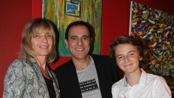 Thierry Beccaro : Peintre abstrait soutenu par sa femme et son fils