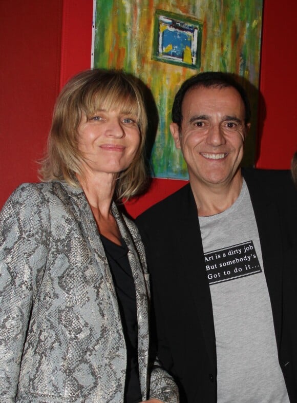 Exclusif - Thierry Beccaro avec sa femme Emmanuelle - Vernissage de l'exposition de Thierry Beccaro sur le thème de la "Promenade acrylique" à l'hôtel Renaissance à Paris le 21 septembre 2015.