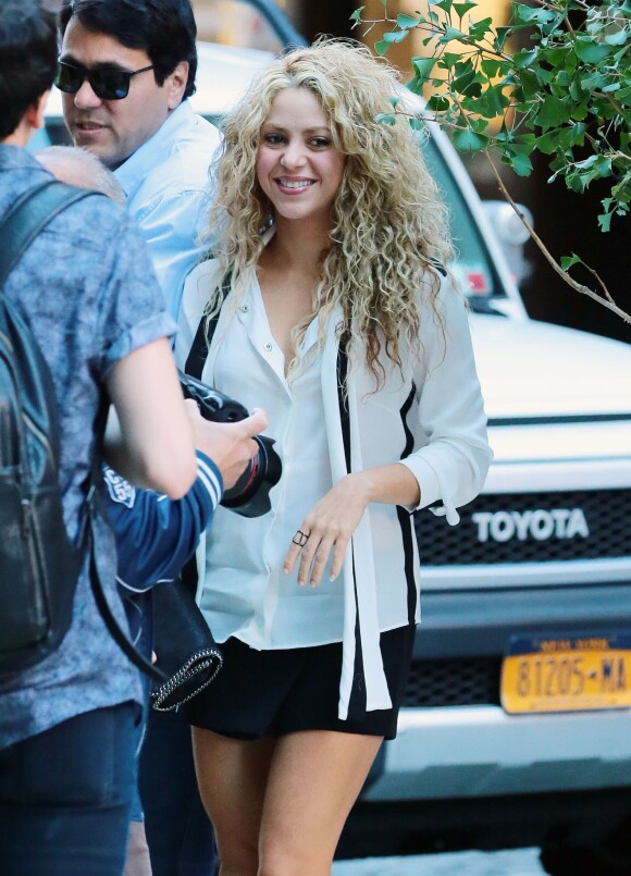 Shakira et son fils Sasha à la sortie de leur hôtel à New York, le 24 septembre 2015