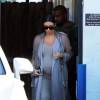Kim Kardashian, enceinte, et son mari Kanye West quittent un studio de tournage à Van Nuys. Los Angeles, le 28 septembre 2015.