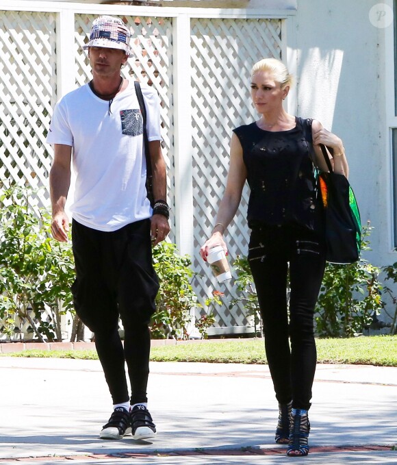 Exclusif - Gwen Stefani et son mari Gavin Rossdale sont allés rendre visite à des amis à Sherman Oaks, le 29 avril 2015