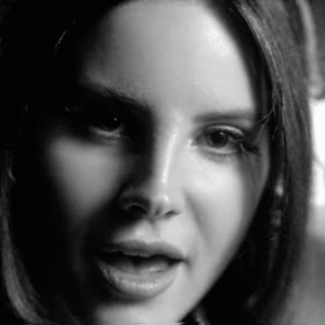 Image extraite du nouveau clip de Lana Del Rey, Music To Watch Boys To, septembre 2015.