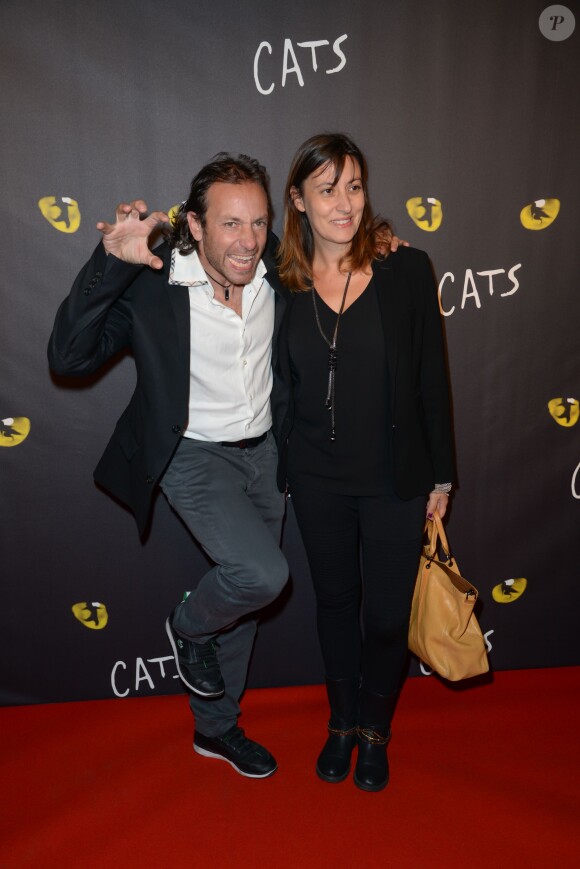 Philippe Candeloro et sa femme Olivia - Première de la comédie musicale "Cats" au théâtre Mogador à Paris, le 1er octobre 2015