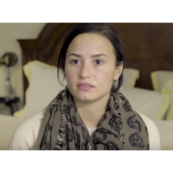 Demi Lovato sans maquillage lors d'une interview pour le magazine Vanity Fair