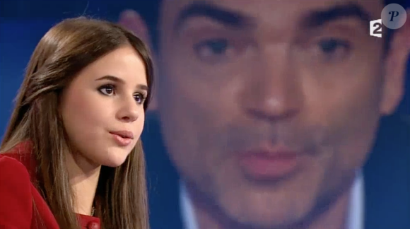 Marina Kaye remet Yann Moix à sa place dans l'émission On n'est pas couché sur France 2, le 3 octobre 2015.