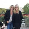 Sarah Lavoine et sa soeur Marie Poniatowski - Défilé Bonpoint à l'Orangerie du Jardin du Luxembourg à l'occasion des 40 ans de la marque le 3 octobre 2015 à Paris.