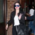 Demi Lovato sort d'un building à New York, le 29 septembre 2015.