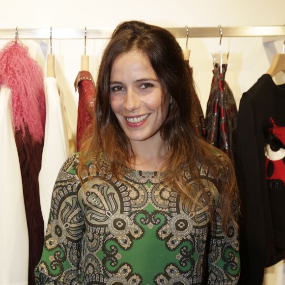 Zoé Felix à l'inauguration du PAROSH flagship store à Paris, le 5 octobre 2015.