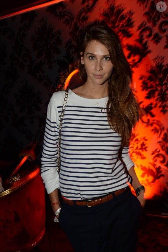 Exclusif - Ophélie Meunier - Soirée Mercedes Loves Fashion Week au Vip Room à Paris le 6 octobre 2015.