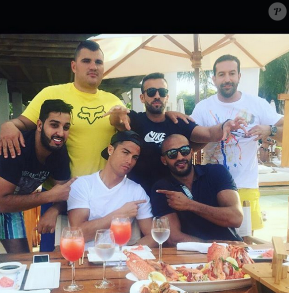 Le footballeur Cristiano Ronaldo en vacances au Maroc avec Badr Hari et des amis - octobre 2015
