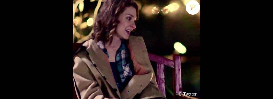 Whitney Powell dans le film 7 Days in November, photo postée sur Twitter
