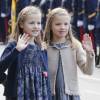 Sofia et Leonor ont fait souffler, pour la deuxième année consécutive, un vent de fraîcheur sur la journée du 12 octobre. La reine Letizia et le roi Felipe VI d'Espagne célébraient le 12 octobre 2015 avec leurs filles, Leonor, princesse des Asturies, et l'infante Sofia, la Fête nationale à Madrid.