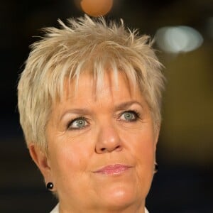 Exclusif - Mimie Mathy - Backstage de l'enregistrement de l'émission "La télé chante pour le Sidaction" aux Folies Bergère à Paris. Le 11 mars 2015.