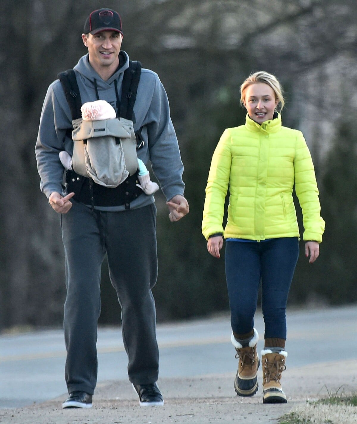 photo-exclusif-hayden-panettiere-et-son-compagnon-wladimir