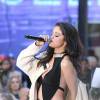 Selena Gomez participe en live à l'émission "Today" sur la Rockefeller Plaza à New York, le 12 octobre 2015.