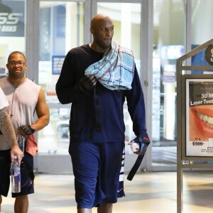 Exclusif - Lamar Odom à la sortie de son cours de gym à Los Angeles, le 5 octobre 2014