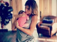 Elisabetta Canalis maman : L'ex de Clooney très câline avec sa petite Skyler...