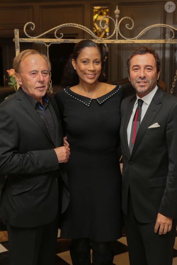 Roland Escaig (créateur du Trofémina), Christine Kelly (présidente du jury), Bernard Montiel - Soirée de remise des prix de la 12ème édition du TROFEMINA (prix décerné à des femmes d'exception) au pavillon Royal à Paris, le 14 octobre 2015.