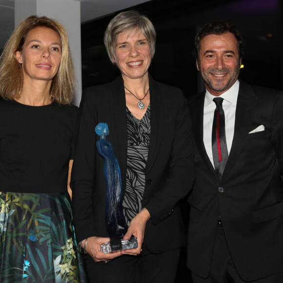 Guest, Agnès Ogier (Prix business), Bernard Montiel - Soirée de remise des prix de la 12ème édition du TROFEMINA (prix décerné à des femmes d'exception) au pavillon Royal à Paris, le 14 octobre 2015.