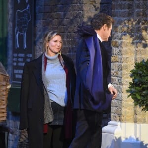 Renée Zellweger et Colin Firth tournent Bridget Jones 3, à Londres, le 13 octobre 2015.