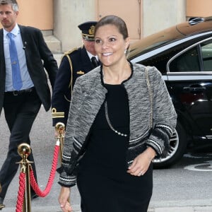 La princesse Victoria de Suède, enceinte de son deuxième enfant, le 13 octobre 2015 lors de la remise du Prix du Développement durable au cours d'une cérémonie au Grand Hotel de Stockholm.