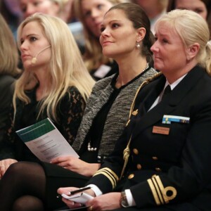 La princesse Victoria de Suède, enceinte de son deuxième enfant, le 13 octobre 2015 lors de la remise du Prix du Développement durable au cours d'une cérémonie au Grand Hotel de Stockholm.
