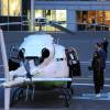Exclusif - Cara Delevingne, sa soeur Poppy Delevingne et Kendall Jenner montent à bord d'un hélicoptère à Londres, le 10 octobre 2015.