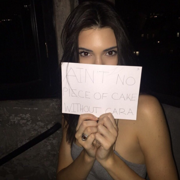 Cara Delevingne et Kendall Jenner très complices forment le duo Cake