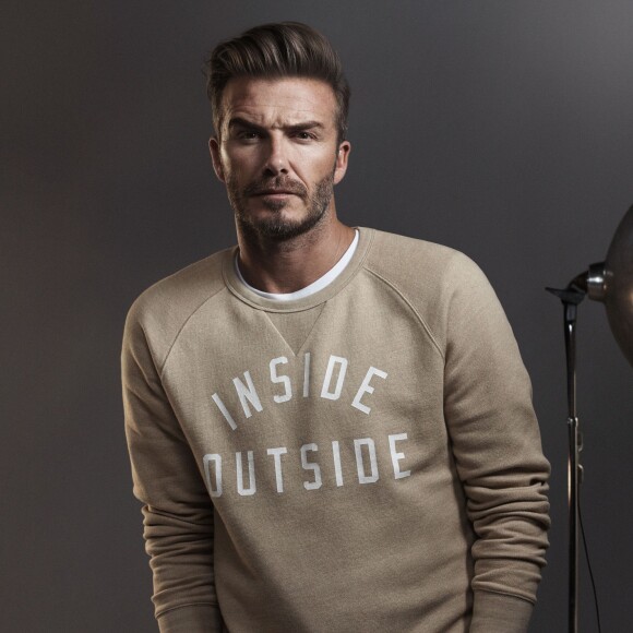 David Beckham pose pour la nouvelle campagne de H&M le 22 septembre 2015.