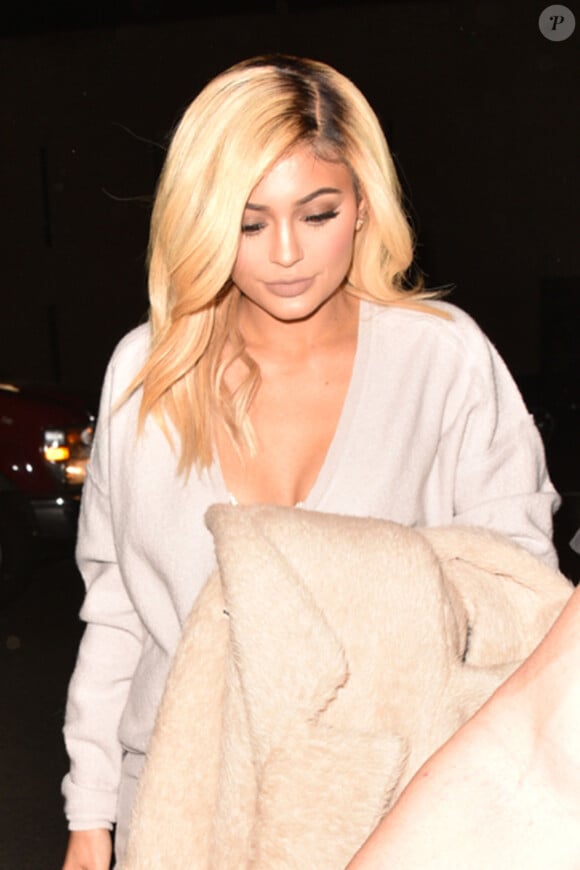 Kylie Jenner - La famille Kardashian arrivent à la soirée du 50ème anniversaire de la revue féminine 'Cosmopolitan' à West Hollywood, le 12 octobre 2015