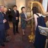 Le prince Charles et la duchesse Camilla ont invité le président chinois Xi Jinping et sa femme Peng Liyuan à prendre le thé à Clarence House le 20 octobre 2015, mais ne prenaient pas part dans la soirée au banquet d'Etat organisé pour leur visite officielle.