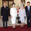 Le président chinois Xi Jinping, en visite officielle avec sa femme Peng Liyuan, a été accueilli le 20 octobre 2015 à Londres par la reine Elizabeth II et le prince Philip, ainsi que le prince Charles et la duchesse Camilla.