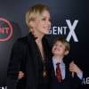 Sharon Stone et son fils Laird Vonne Stone à la première de 'Agent X' à West Hollywood, le 20 octobre 2015