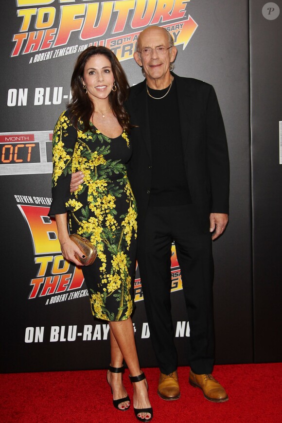 Christopher Lloyd et son épouse Lisa Loiacono au 30e anniversaire de la saga "Retour vers le futur" au AMC Loews Lincoln Square 13 à New York, le 21 octobre 2015.