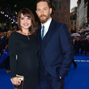 Tom Hardy et sa femme Charlotte Riley enceinte - Avant-première mondiale du film "Legend" à Londres, le 3 septembre 2015.