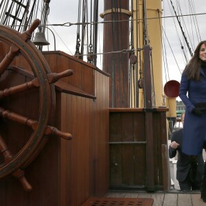 Kate Middleton et le prince William, comtesse et comte de Strathearn en Ecosse, ont pu découvrir le Discovery lors de leur première visite officielle à Dundee le 23 octobre 2015, en lien avec les activités de la duchesse de Cambridge dans le domaine de la santé mentale des enfants.